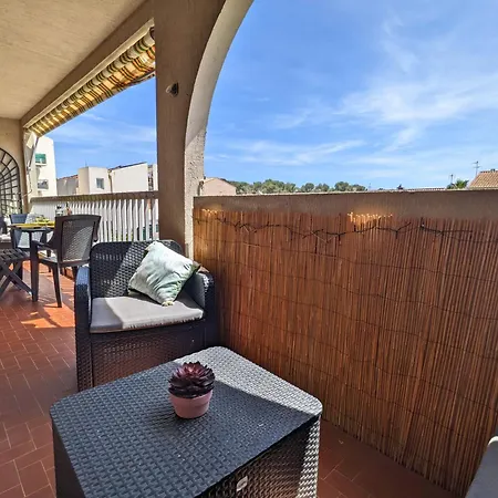 Special Couple & Famille - Lit Queen Size - Netflix - Climatisation - Terrasse Plein Sud - 2 Min Centre-ville - 6 Min - Wifi 400 Mbits Parking Prive - Speciale ラ・ロンド・レ・モール