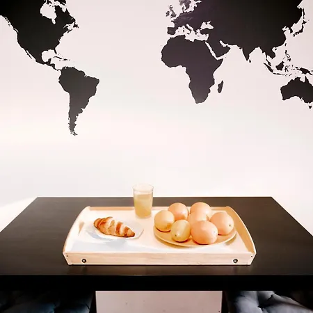 アパート Special Couple & Famille - Lit Queen Size - Netflix - Climatisation - Terrasse Plein Sud - 2 Min Centre-ville - 6 Min - Wifi 400 Mbits Parking Prive - Speciale