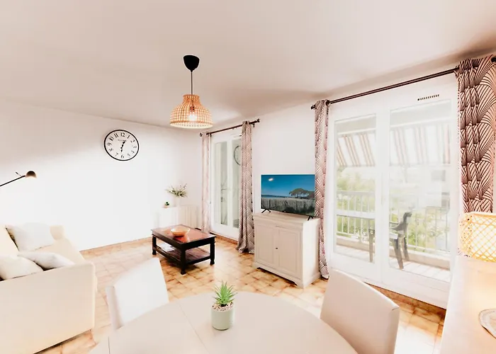 Special Couple & Famille - Lit Queen Size - Netflix - Climatisation - Terrasse Plein Sud - 2 Min Centre-ville - 6 Min - Wifi 400 Mbits Parking Prive - Speciale ラ・ロンド・レ・モール